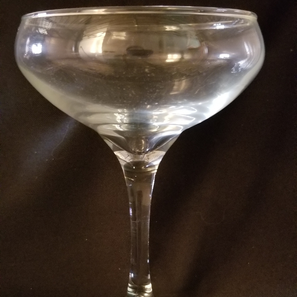 8.5 oz Coupe Cocktail Glasses